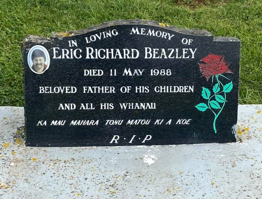 Beazley, Eric Richard (Headstone)