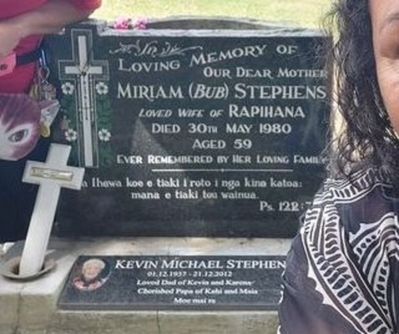 Beazley, Miriam (Headstone)