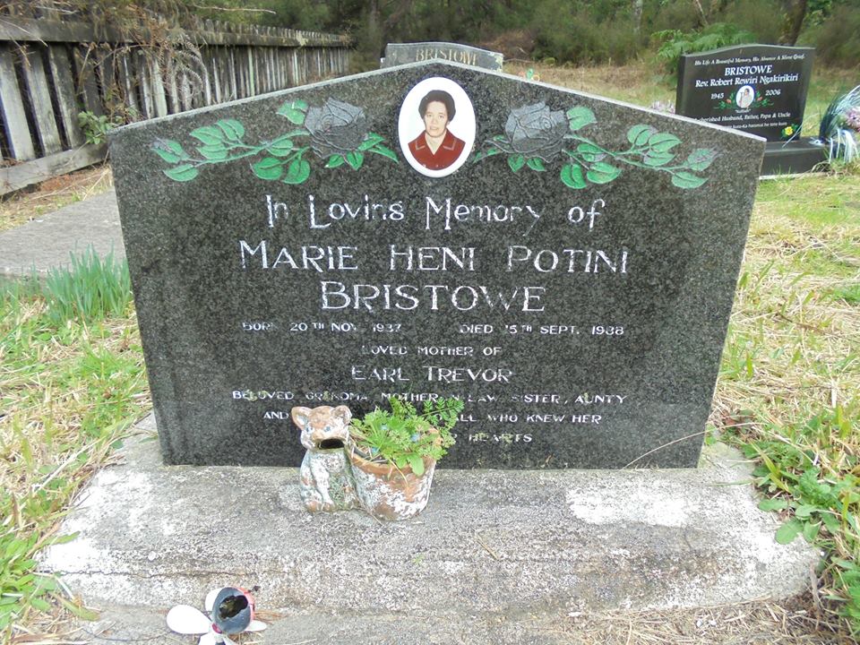 Bristowe, Marie Heni Potini (Headstone)